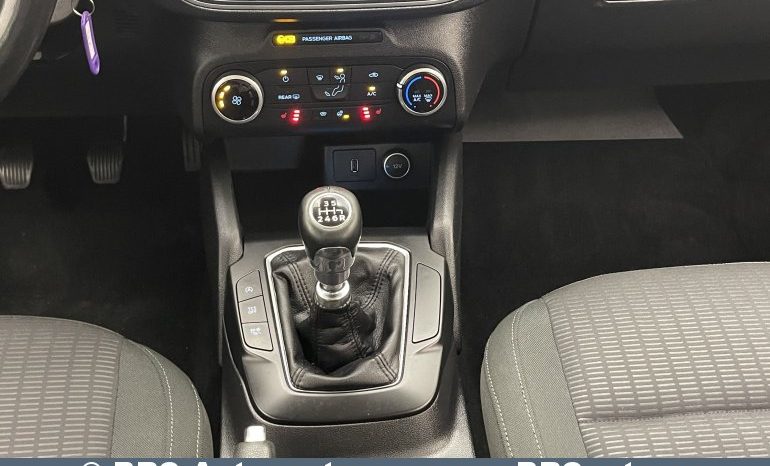 Ford Focus STW 1.0 EcoBoost Trend 2018 full