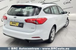 Ford Focus STW 1.0 EcoBoost Trend 2018 full