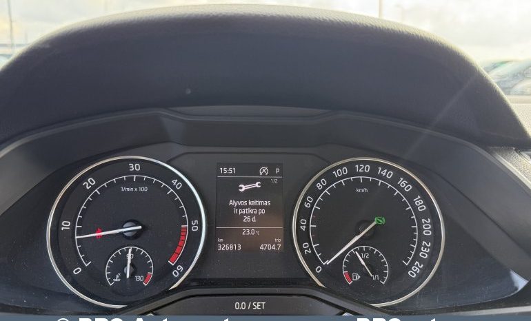 Skoda Superb 1.6 TDI Automatas 2017 full