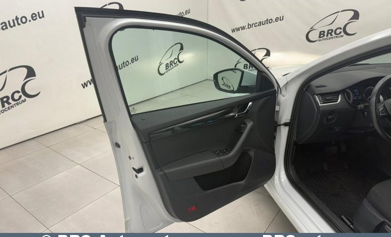 Skoda Octavia 1.4 TSI DSG Automatas 2018 full
