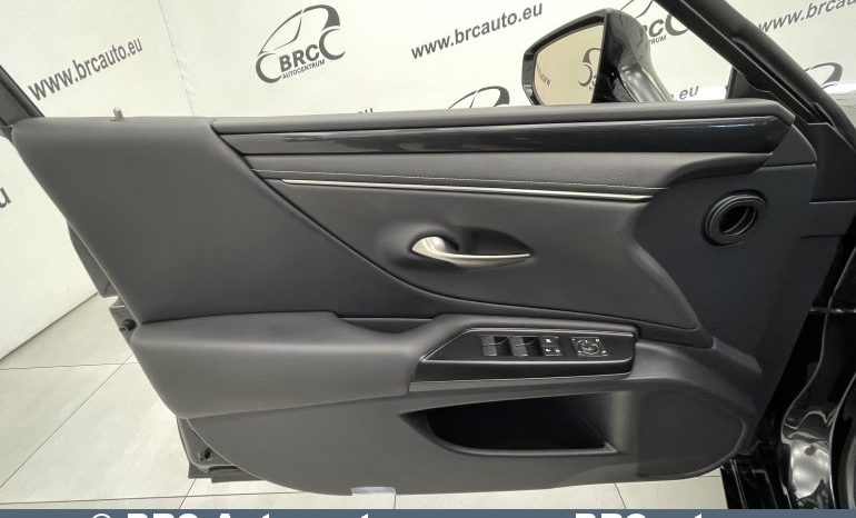Lexus ES 300h 2.5 Hybrid Automatas 2020 full