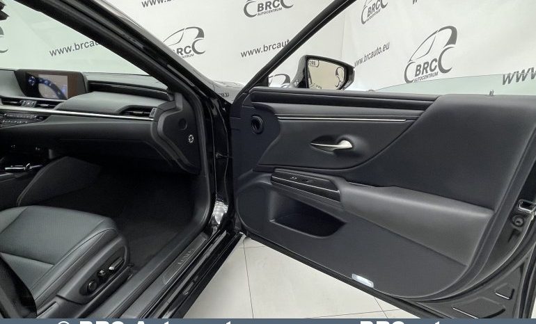 Lexus ES 300h 2.5 Hybrid Automatas 2020 full