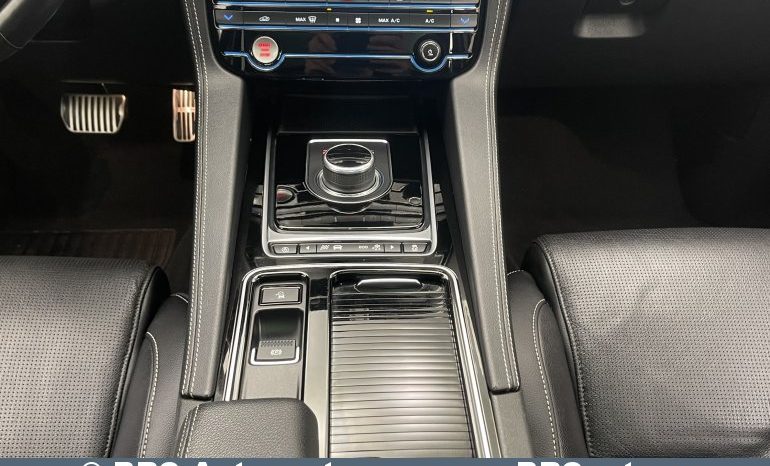Jaguar F-Pace R-Sport 25t AWD Automatas 2018 full