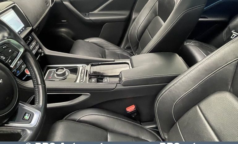 Jaguar F-Pace R-Sport 25t AWD Automatas 2018 full