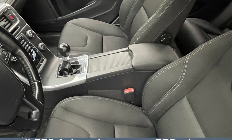 Volvo V60 1.6 DRIVe 2013 full