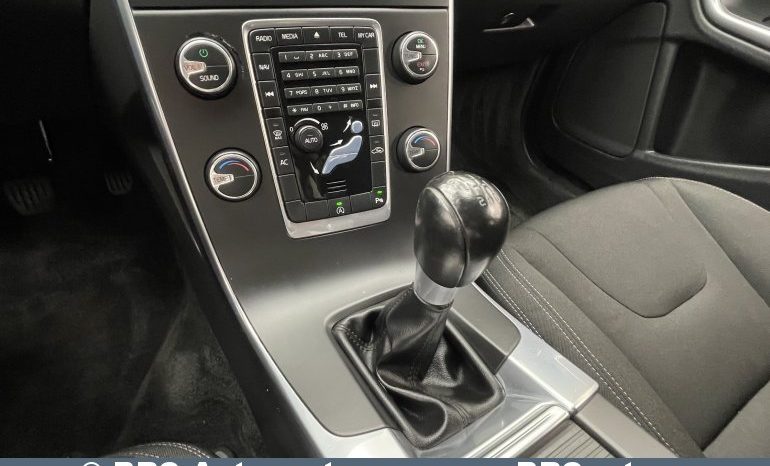 Volvo V60 1.6 DRIVe 2013 full