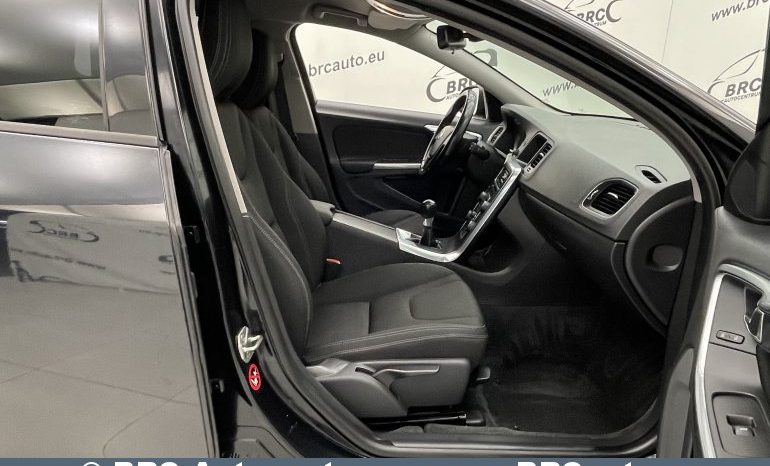 Volvo V60 1.6 DRIVe 2013 full