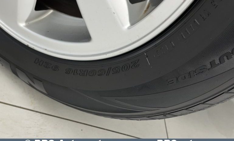 Volvo V60 1.6 DRIVe 2013 full