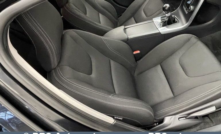 Volvo V60 1.6 DRIVe 2013 full