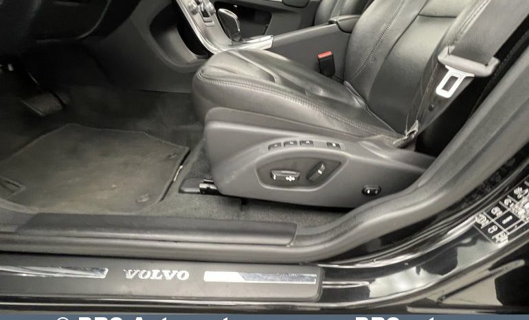 Volvo XC 60 D4 Inscription Luxe Automatas 2017 full