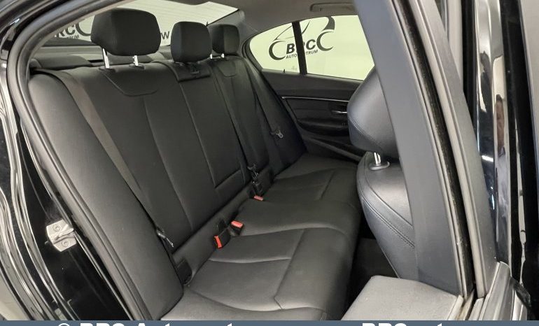 BMW 318 i M-Sport 2016 full