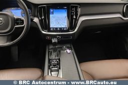 Volvo V60 T6 Momentum Pro AWD Automatas 2019 full