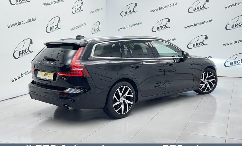 Volvo V60 T6 Momentum Pro AWD Automatas 2019 full