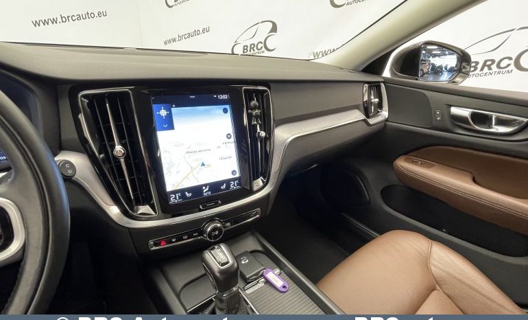 Volvo V60 T6 Momentum Pro AWD Automatas 2019 full