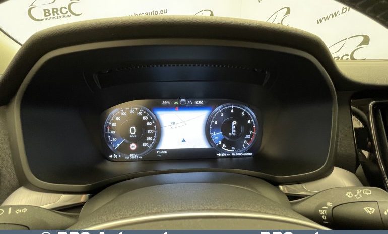 Volvo V60 T6 Momentum Pro AWD Automatas 2019 full