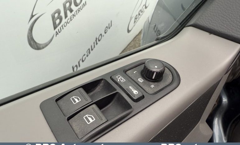 Volkswagen Multivan 2.5 TDI 2007 full