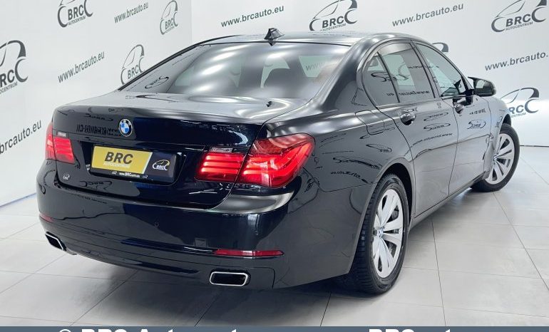 BMW 740 d xDrive Automatas 2013 full