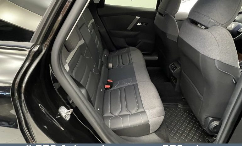 Citroen C4 1.2 Shine Automatas 2023 full