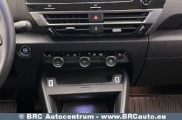 Citroen C4 1.2 Shine Automatas 2023 full