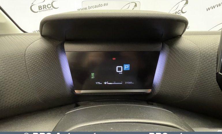 Citroen C4 1.2 Shine Automatas 2023 full