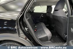 Citroen C4 1.2 Shine Automatas 2023 full