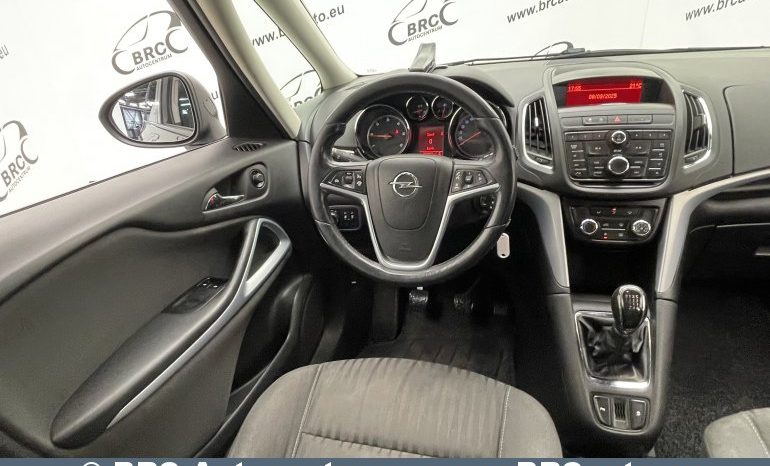 Opel Zafira Tourer 2.0 CDTI 2012 full