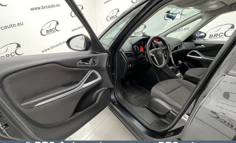 Opel Zafira Tourer 2.0 CDTI 2012 full