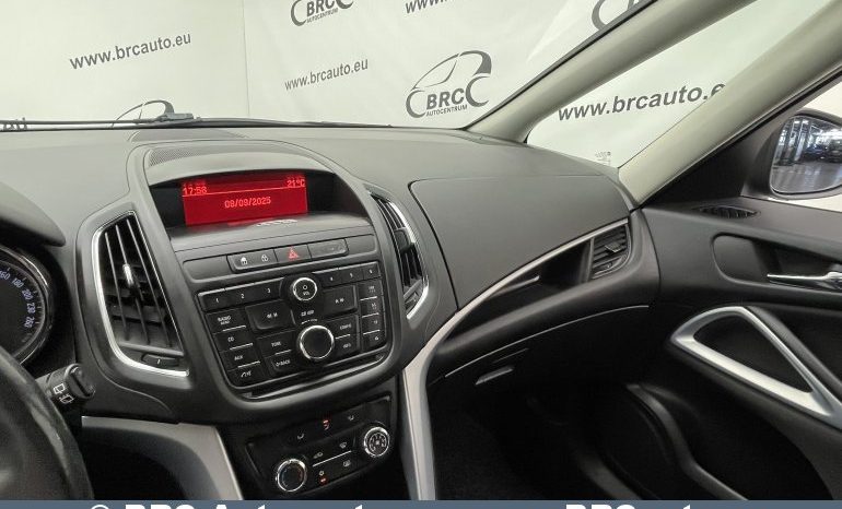 Opel Zafira Tourer 2.0 CDTI 2012 full