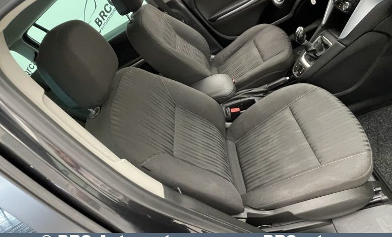 Opel Zafira Tourer 2.0 CDTI 2012 full