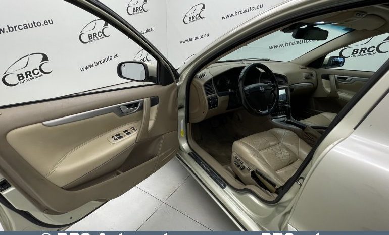 Volvo V70 2.4 D5 AWD Automatas 2005 full