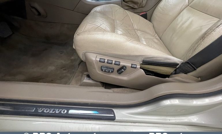 Volvo V70 2.4 D5 AWD Automatas 2005 full