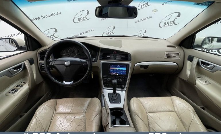 Volvo V70 2.4 D5 AWD Automatas 2005 full