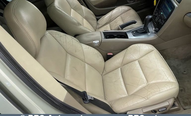 Volvo V70 2.4 D5 AWD Automatas 2005 full