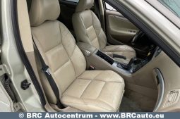 Volvo V70 2.4 D5 AWD Automatas 2005 full