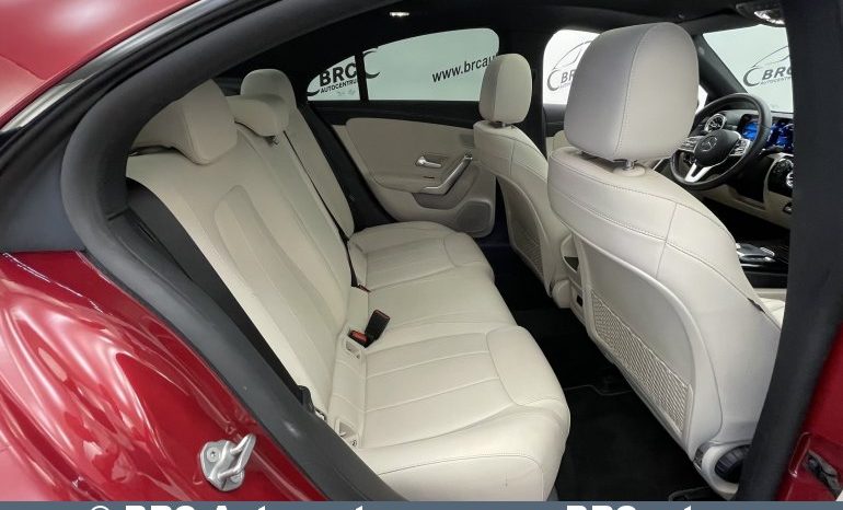 Mercedes-Benz CLA 180 Automatas 2021 full