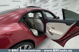 Mercedes-Benz CLA 180 Automatas 2021 full