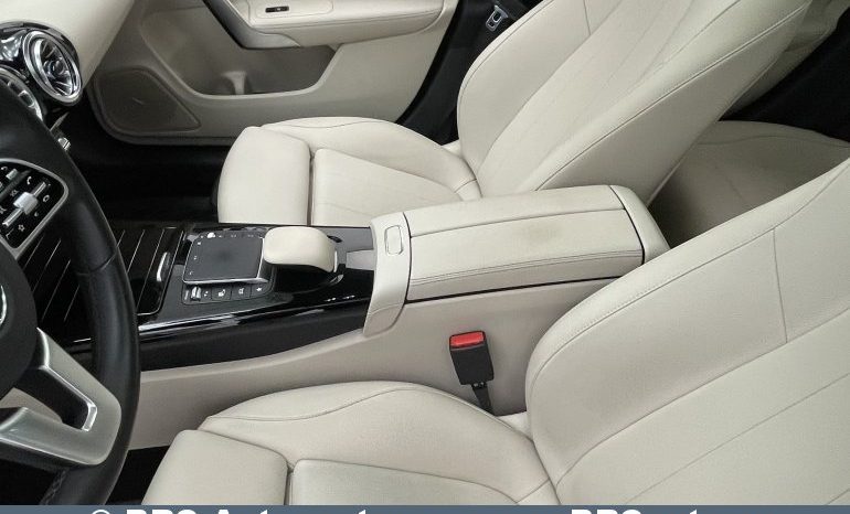 Mercedes-Benz CLA 180 Automatas 2021 full