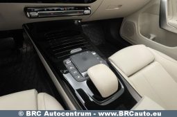 Mercedes-Benz CLA 180 Automatas 2021 full
