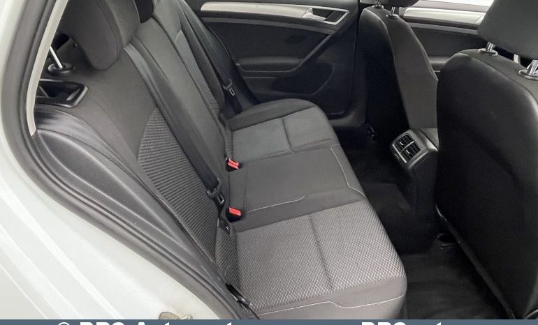 Volkswagen Golf 1.0 TSI 2018 full