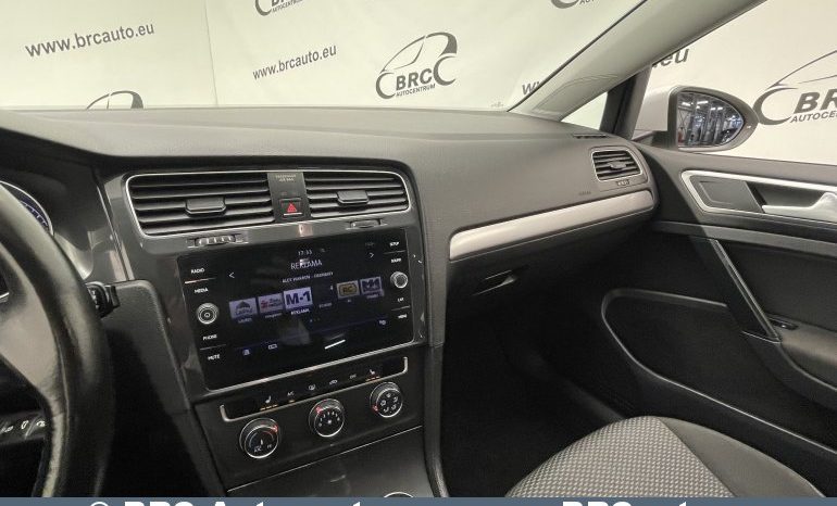 Volkswagen Golf 1.0 TSI 2018 full