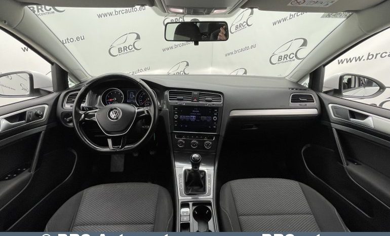 Volkswagen Golf 1.0 TSI 2018 full