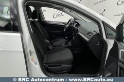 Volkswagen Golf 1.0 TSI 2018 full