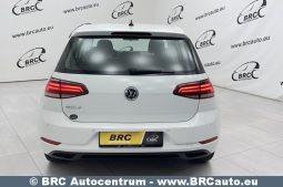 Volkswagen Golf 1.0 TSI 2018 full