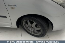 Toyota Prius 1.5 Hybrid Automatas 2007 full