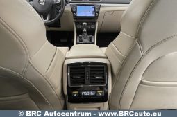 Skoda Superb Combi 2.0 TSI Automatas 2017 full