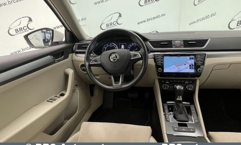 Skoda Superb Combi 2.0 TSI Automatas 2017 full