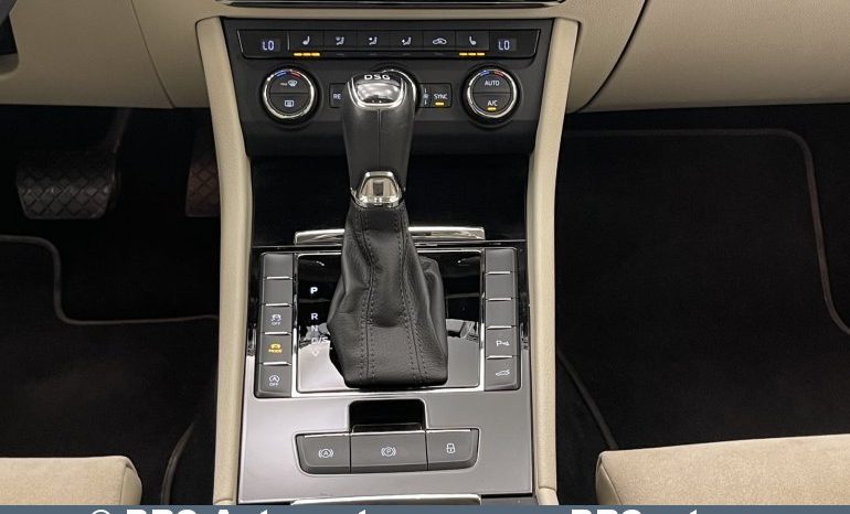 Skoda Superb Combi 2.0 TSI Automatas 2017 full