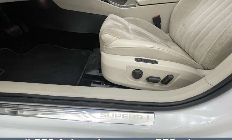 Skoda Superb Combi 2.0 TSI Automatas 2017 full