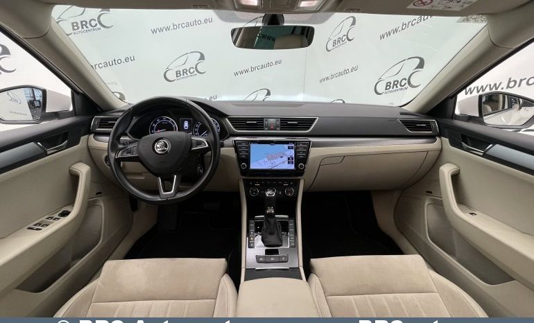 Skoda Superb Combi 2.0 TSI Automatas 2017 full