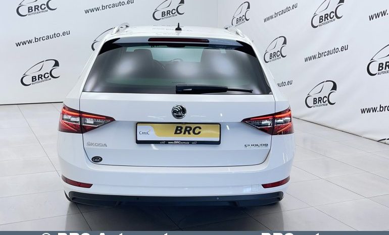Skoda Superb Combi 2.0 TSI Automatas 2017 full